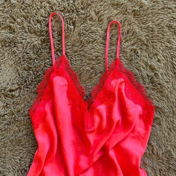 Victoria’s Secret Pj Top - Picture 3 of 9